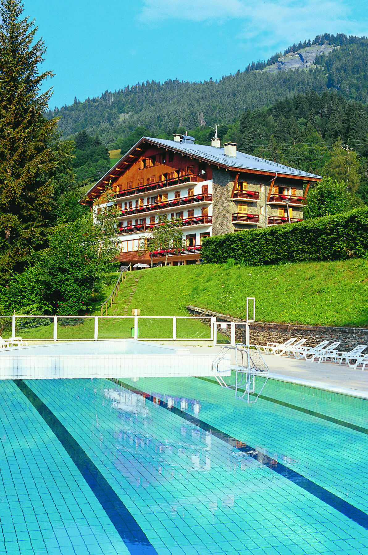 Hotel Bleues Les Du Prariand 3*