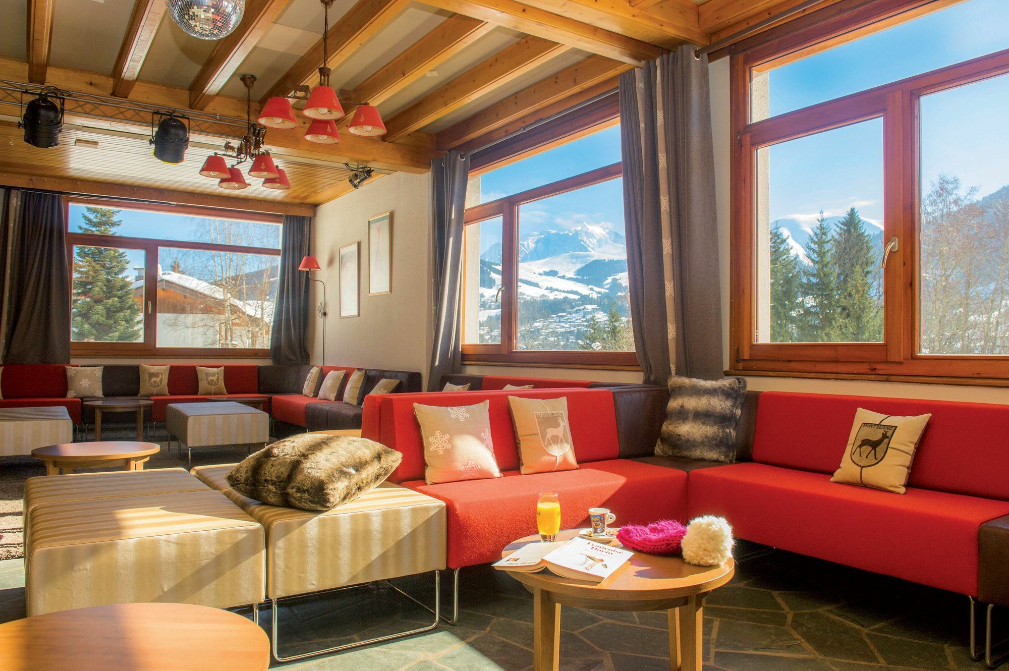 Hotel Bleues Les Du Prariand 3*